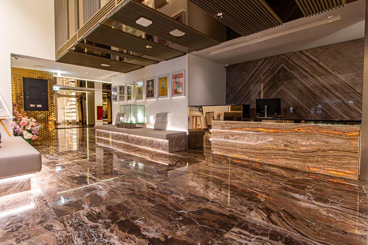 Frame Hotel Bangkok Exterior photo