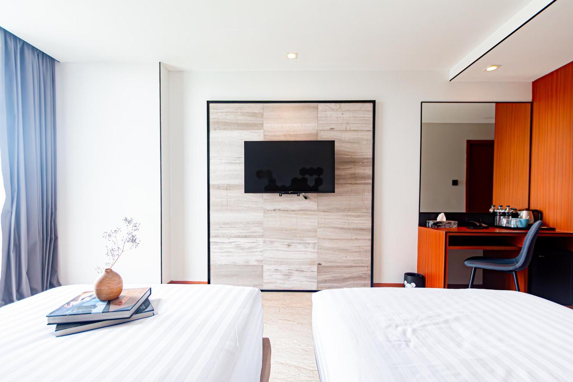Frame Hotel Bangkok Exterior photo